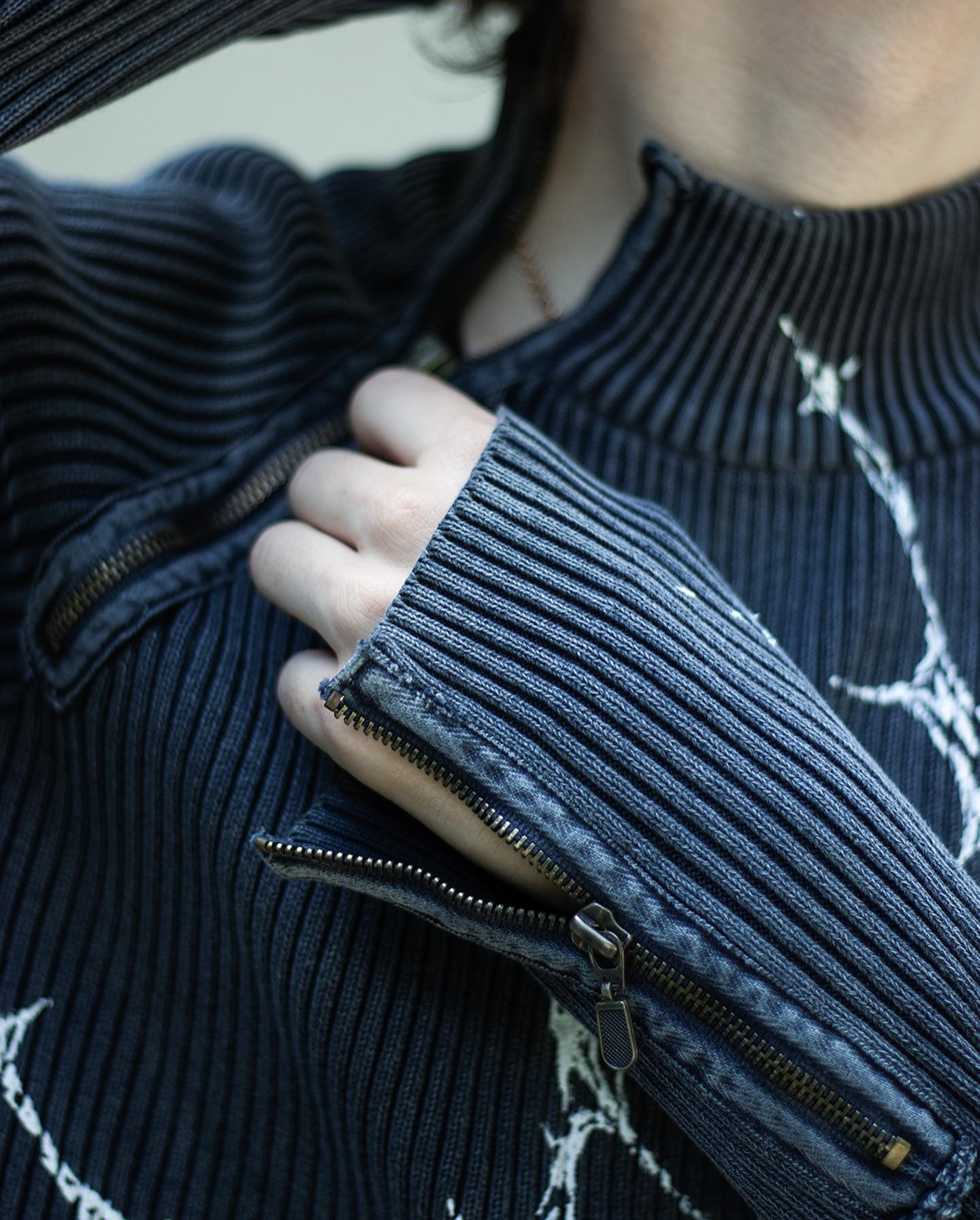 Shatterweave Top